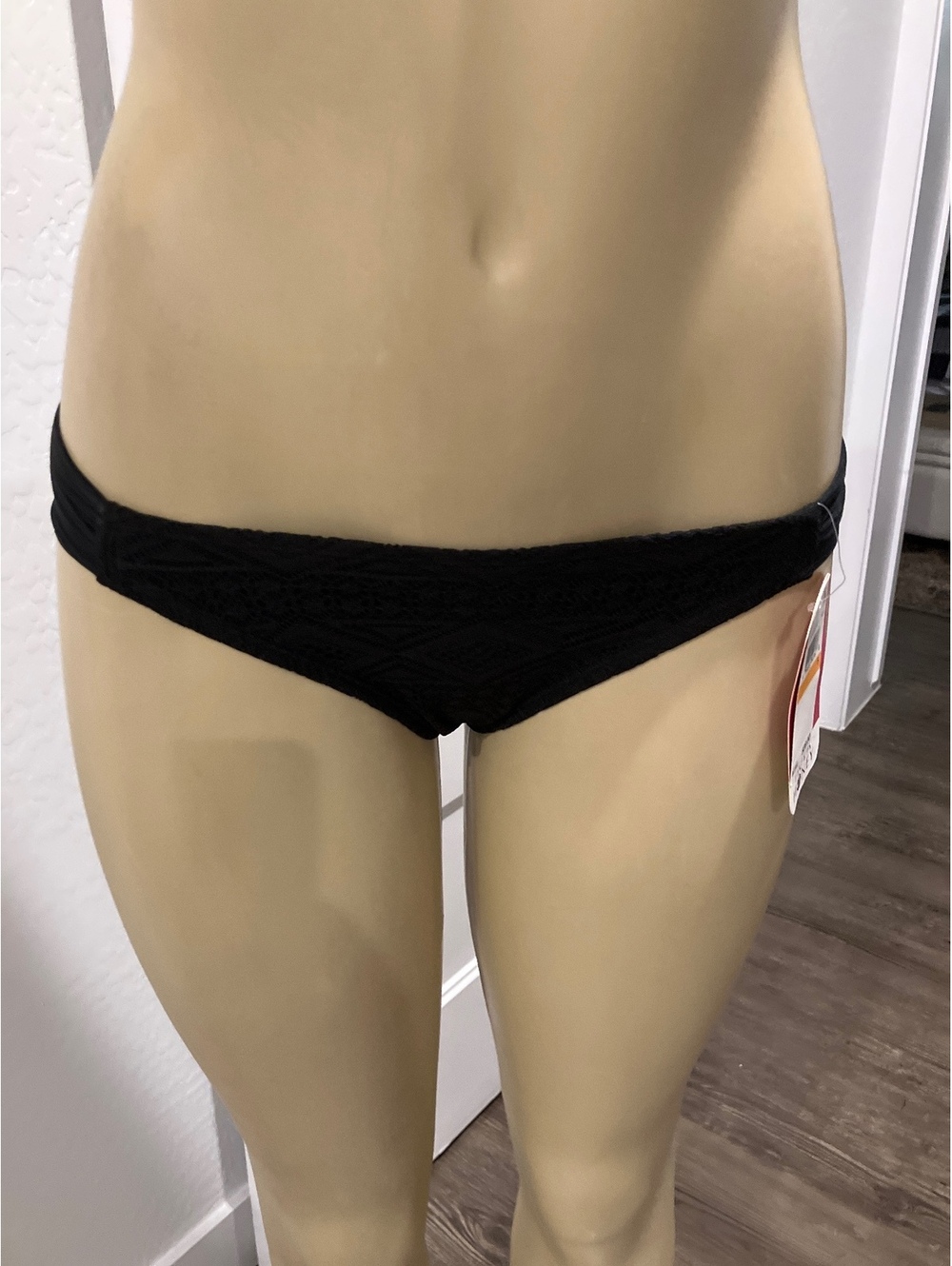 NWT Hula Honey Black Lace Bikini Bottoms Size Small